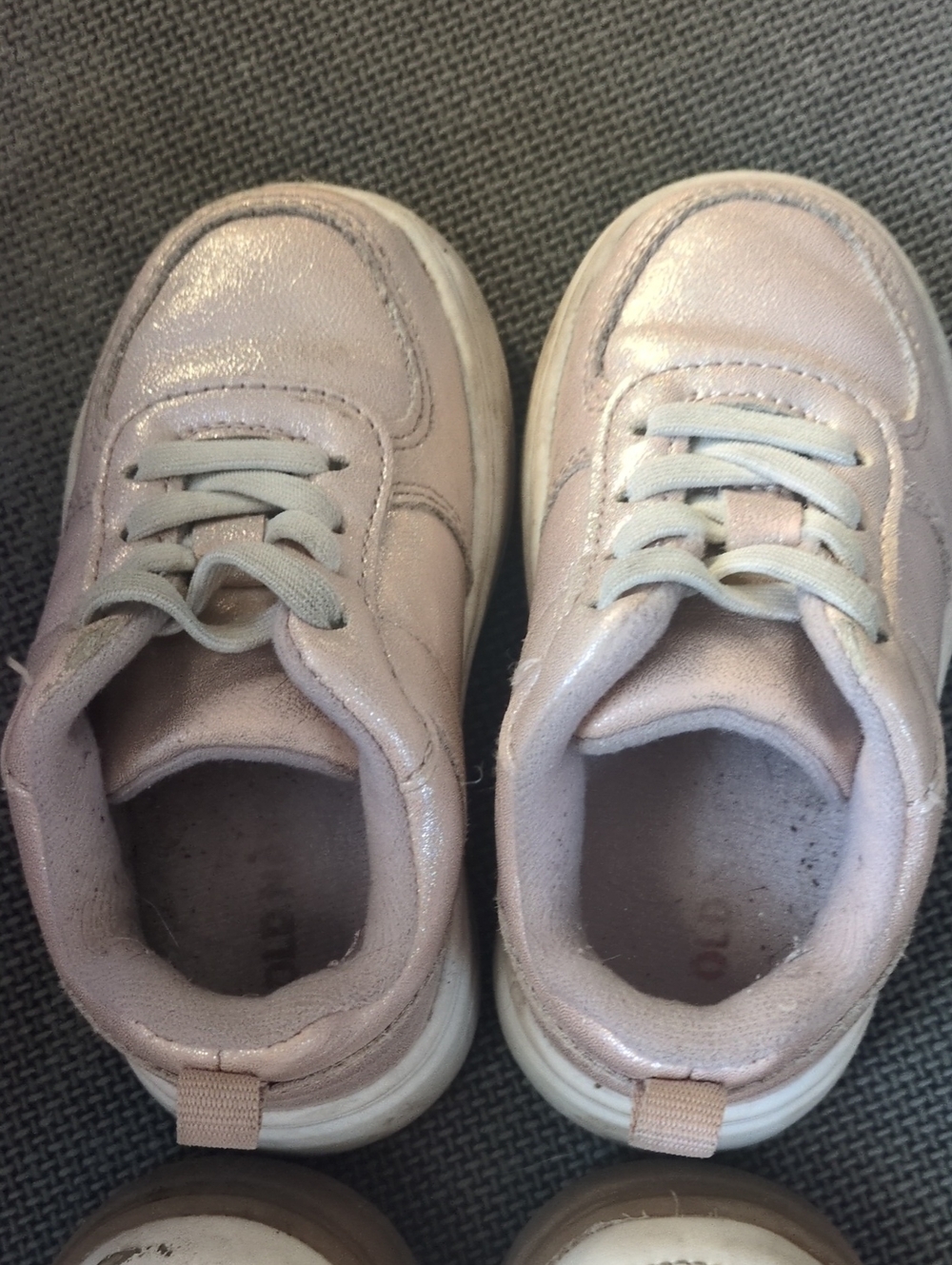 Old Navy 2 Pair Toddler Kids Sneakers